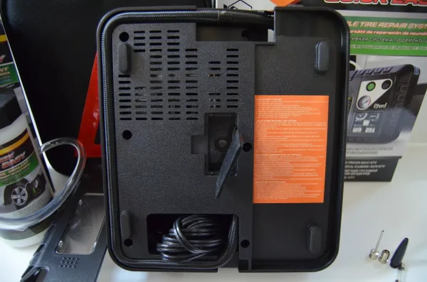Tire inflator + foam spreader