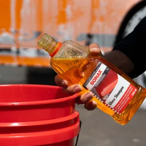 سوناكس شامبو لامع مركز