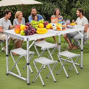 Folding Table with 4 chairs