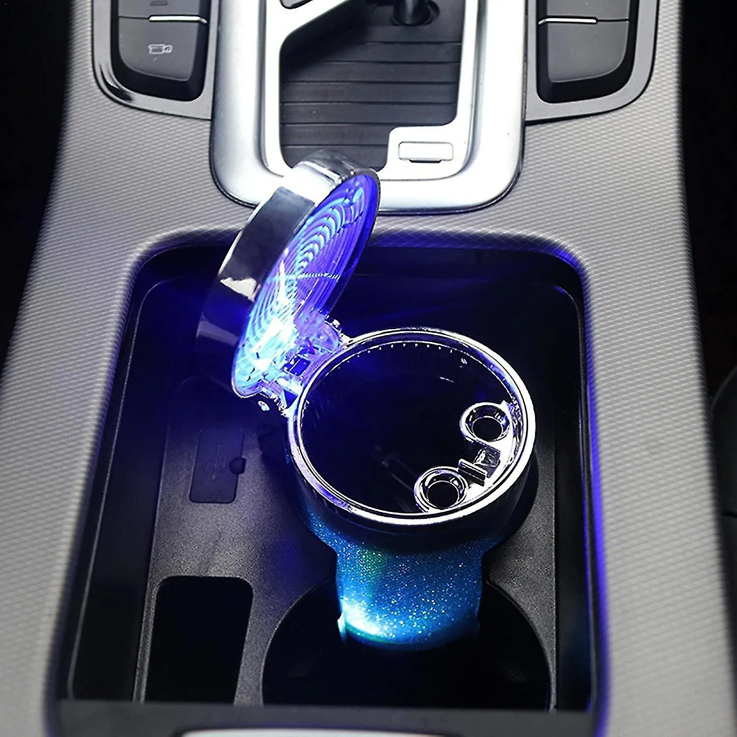 Crystal cigarette holder with LED light